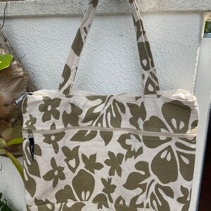 Aloha Print Canvas Bag